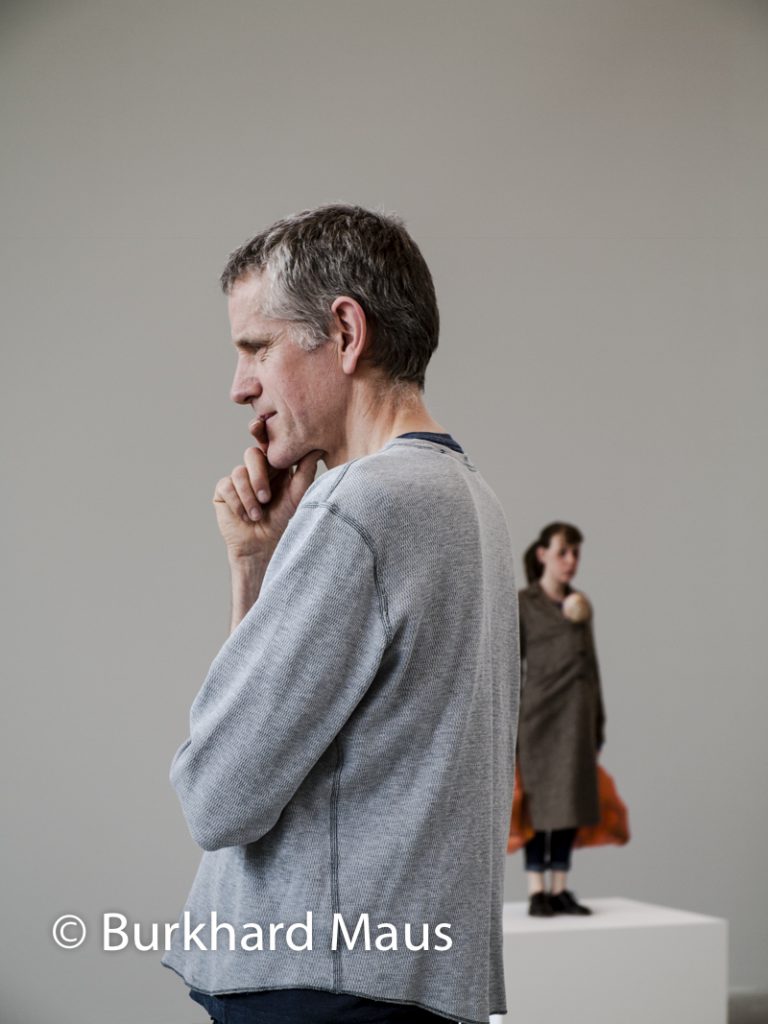 Ron Mueck, Fondation Cartier pour l’art contemporain, Paris