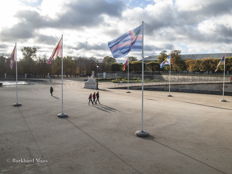 Markus Hansen, "The Empathy Flags", FIAC - Hors les Murs (détail), Jardin des Tuileries