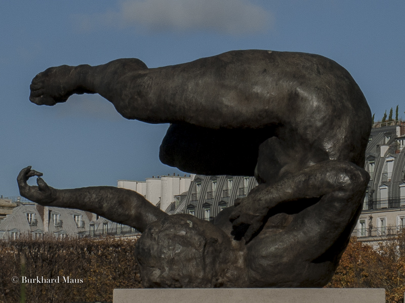 Eric Fischl, "Tumbling Woman", FIAC - Hors les Murs (détail), Jardin des Tuileries