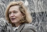 Angela Lampe, Paris