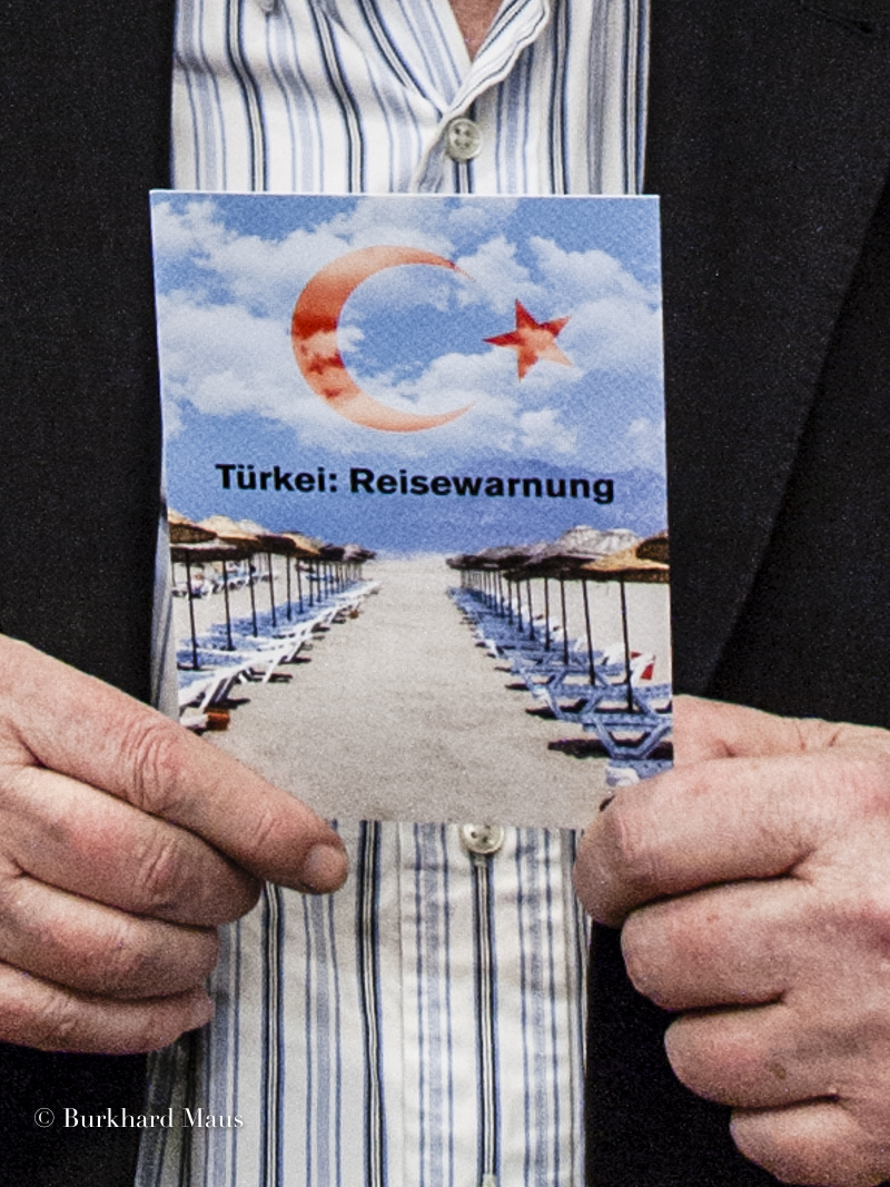 Klaus Staeck (Nr. 90 310); "Türkei: Reisewarnung"